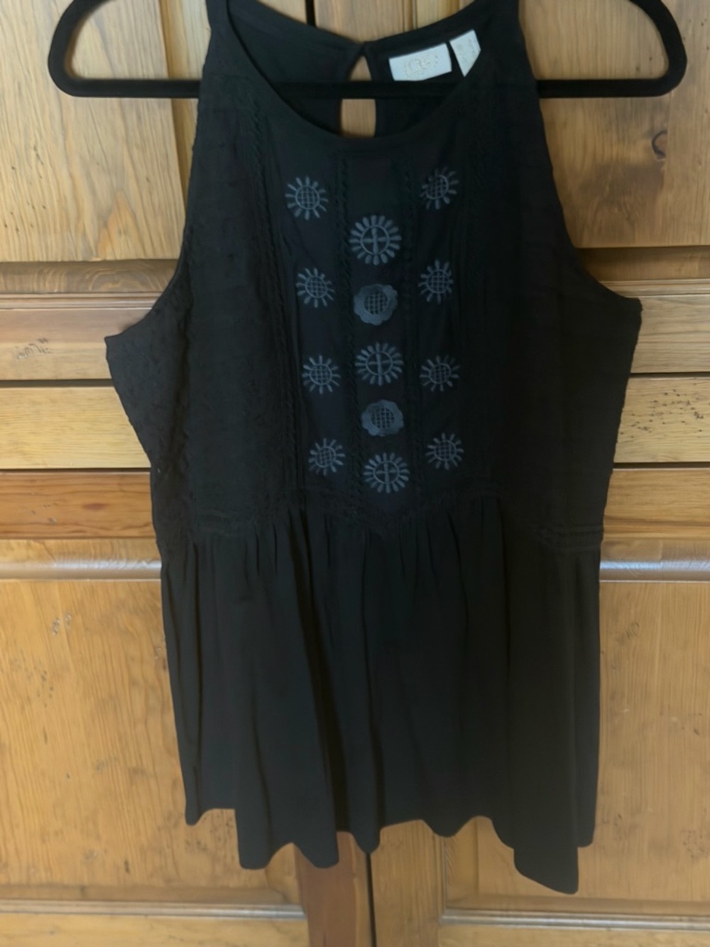 LOGO Lavish Black Embroidered Camisole NEW Never Worn